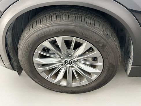 Used 2024 MAZDA CX-90 3.3 Turbo w/ Select Package image 11