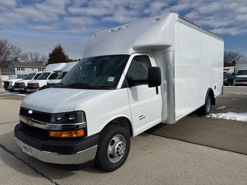 New 2025 Chevrolet Express 4500 w/ Power Convenience Package RWD image 1