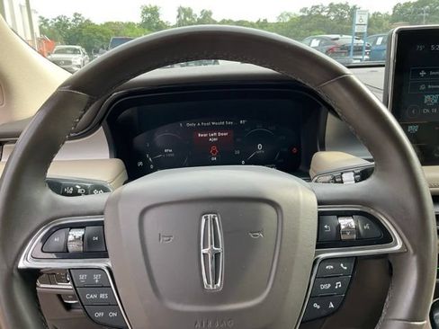 Used 2021 Lincoln Nautilus FWD w/ Equipment Group 101A image 22