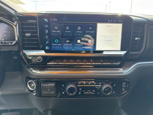 Used 2024 Chevrolet Silverado 1500 RST image 21
