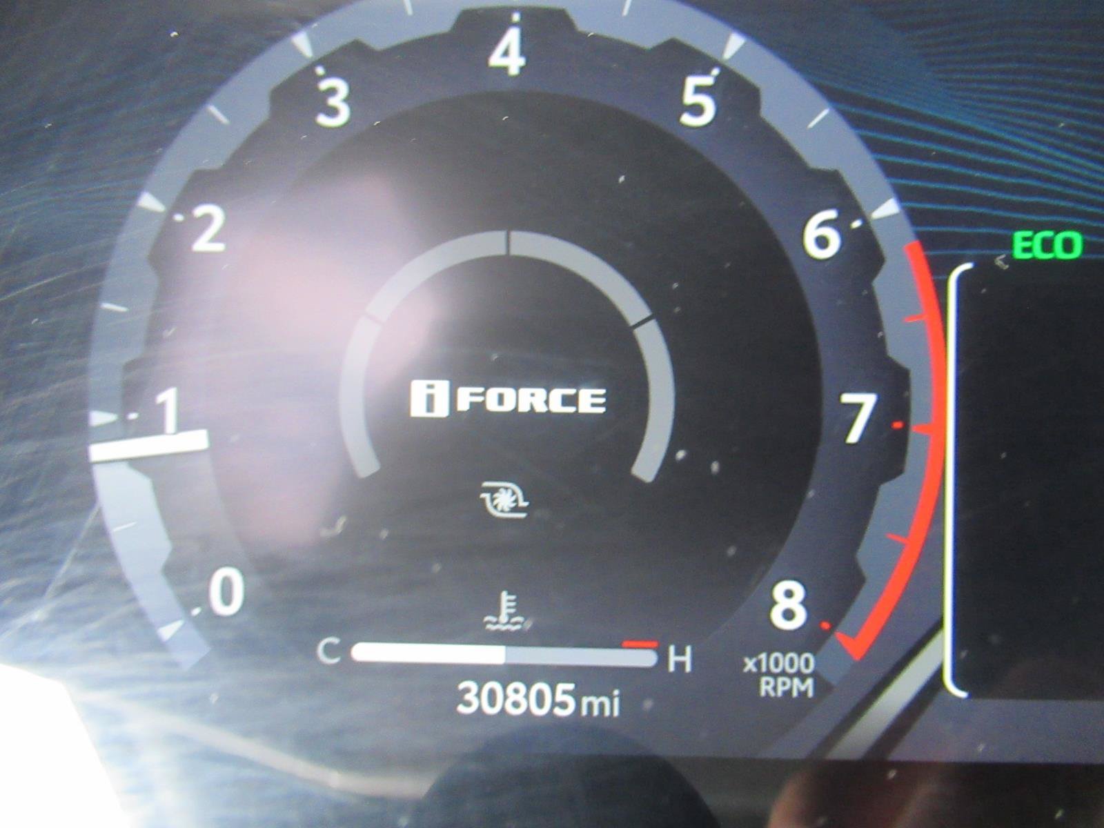 Used 2025 Toyota Tacoma TRD Sport AWD/4WD image 25
