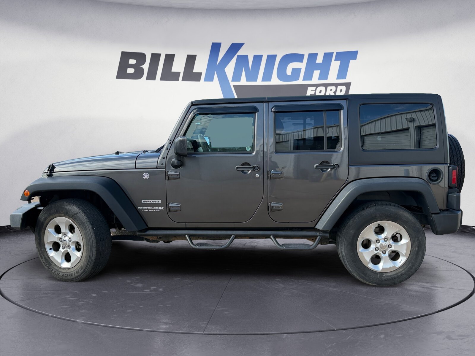 Used 2018 Jeep Wrangler Unlimited Sport AWD/4WD image 2