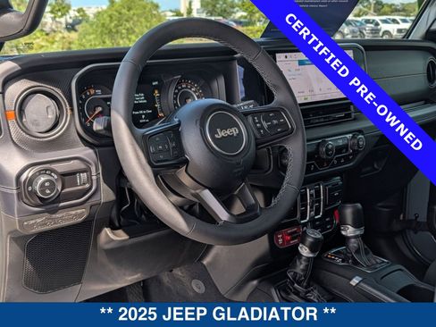 Used 2025 Jeep Gladiator Mojave w/ Safety Group image 24