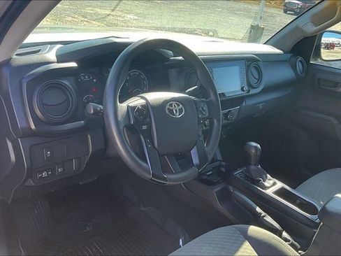 Used 2021 Toyota Tacoma SR w/ SR Convenience Package RWD image 13