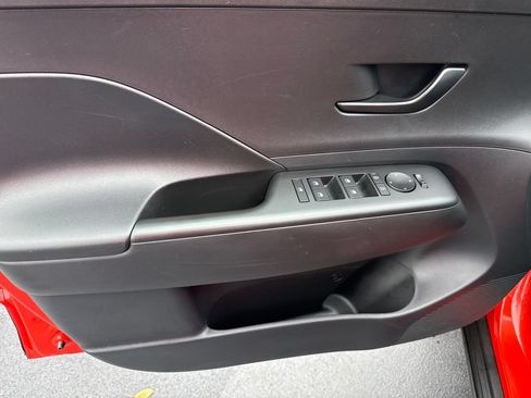 Used 2026 Hyundai Kona SEL Sport FWD image 9
