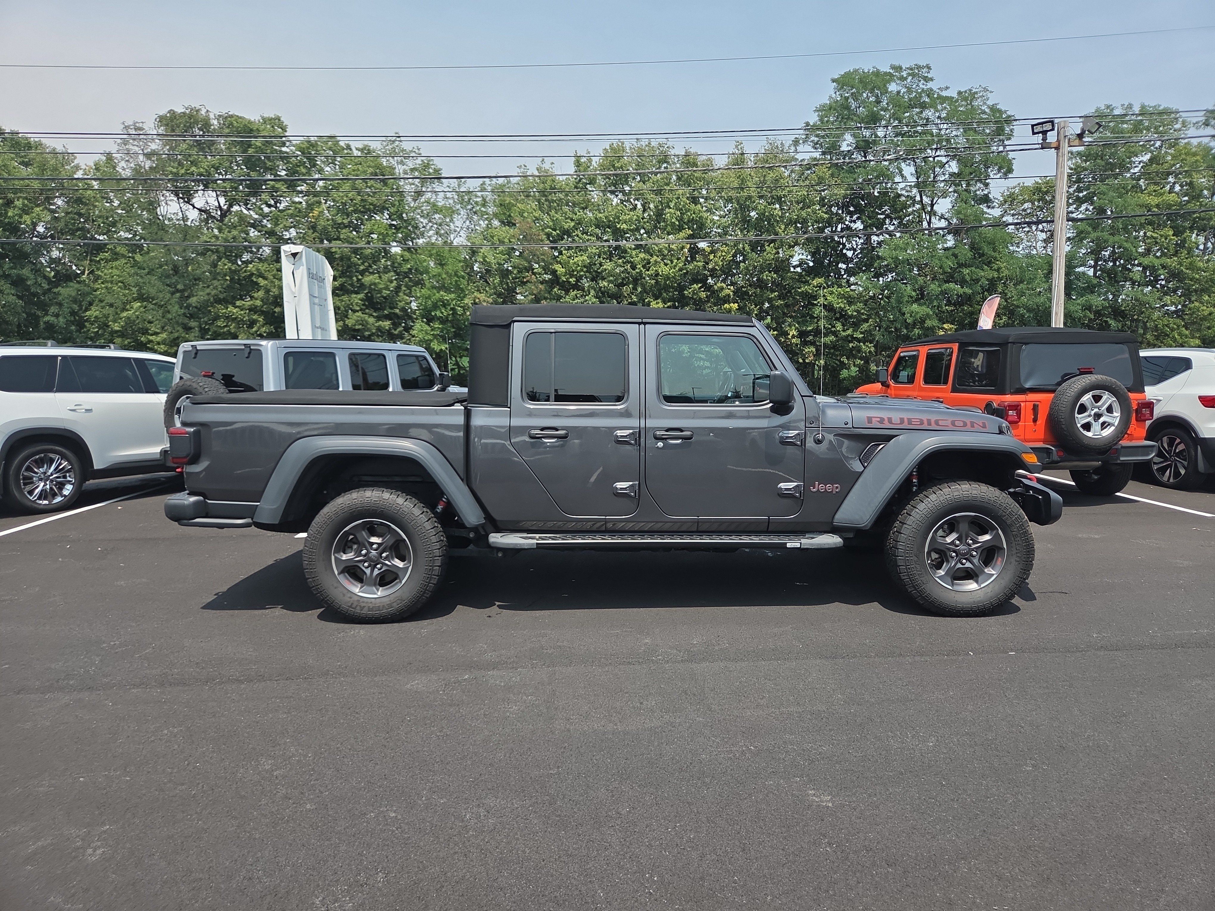Used 2020 Jeep Gladiator Rubicon AWD/4WD image 16