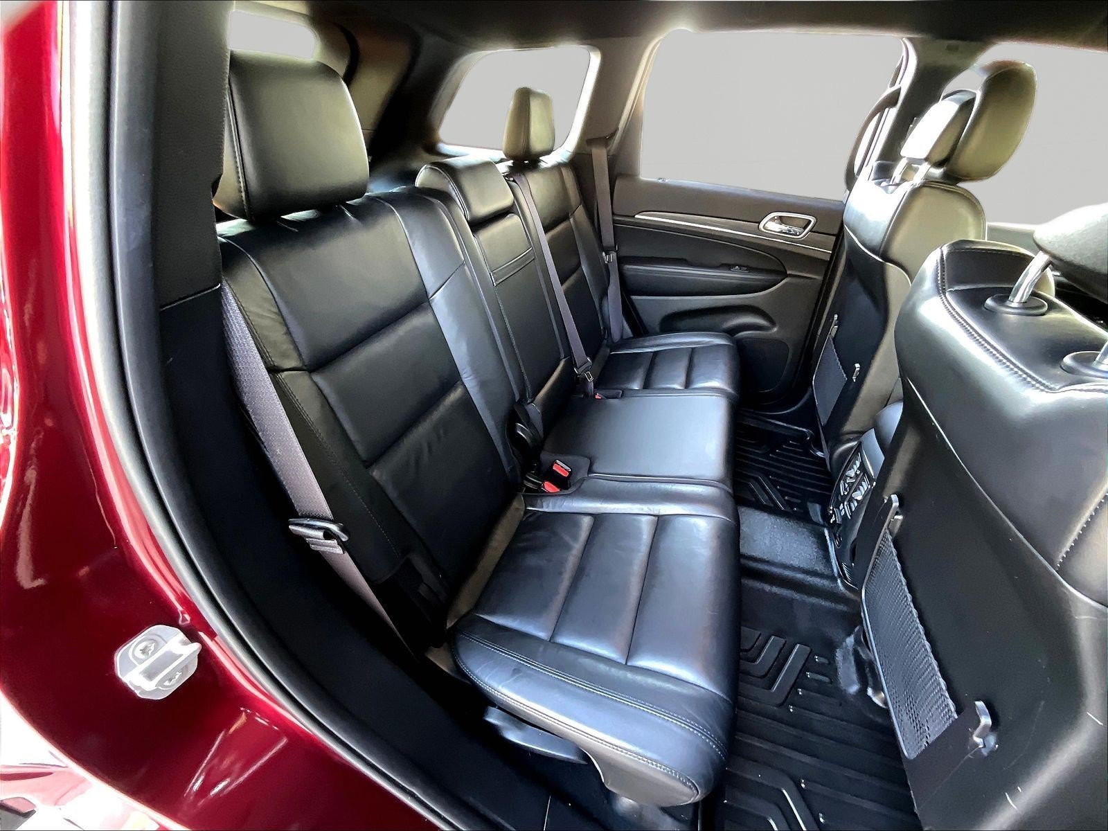Used 2019 Jeep Grand Cherokee Limited AWD/4WD image 24