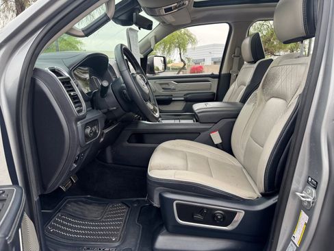 Used 2023 RAM 1500 Limited AWD/4WD image 14