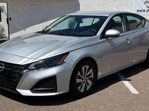Used 2023 Nissan Altima 2.5 S FWD image 1