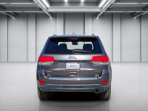 Used 2018 Jeep Grand Cherokee Limited AWD/4WD image 5