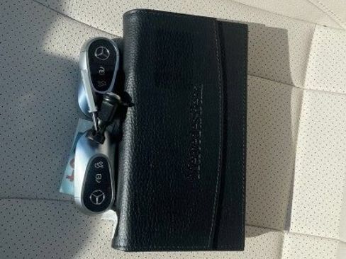 Used 2024 Mercedes-Benz CLE 300 4MATIC Coupe image 8
