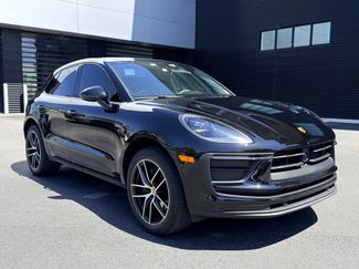 Certified 2023 Porsche Macan AWD/4WD video 2