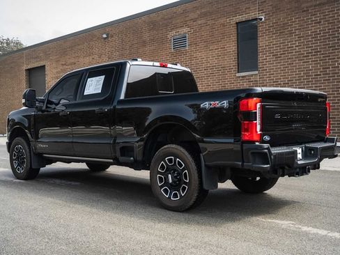 Certified 2025 Ford F250 Platinum AWD/4WD image 3