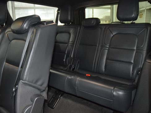 Used 2024 Lincoln Navigator L 4WD image 44