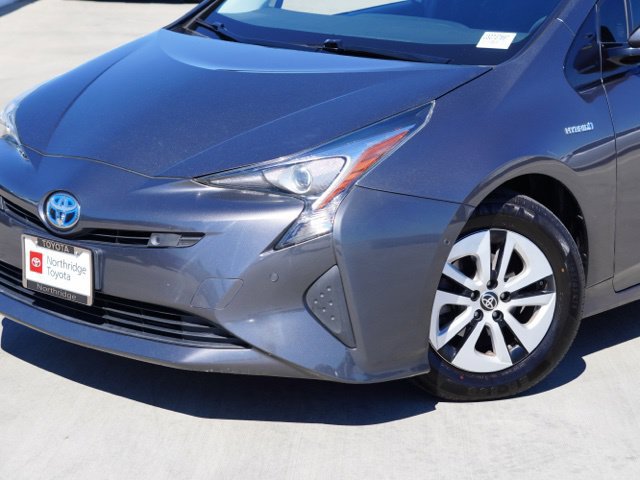 Used 2018 Toyota Prius Two w/ Prius Two Safety Plus Package FWD image 6