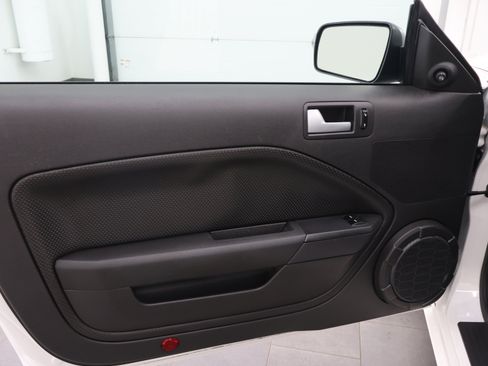 Used 2007 Ford Mustang GT RWD image 36