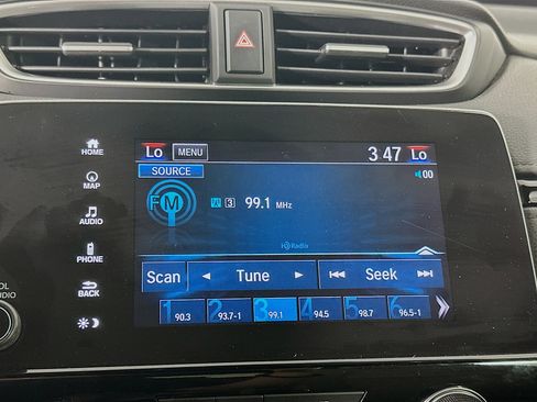 Used 2017 Honda CR-V Touring image 21