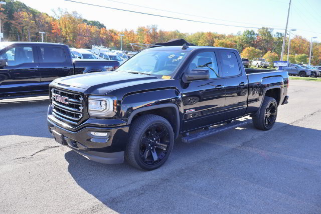 Used 2017 GMC Sierra 1500 SLT w/ All Terrain Package AWD/4WD image 3