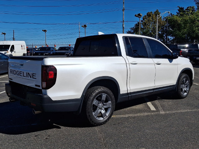 Used 2024 Honda Ridgeline TrailSport image 4