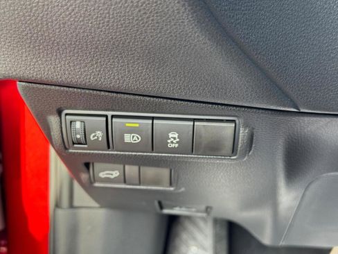 Certified 2026 Toyota Corolla Cross XLE w/ Convenience Package image 14