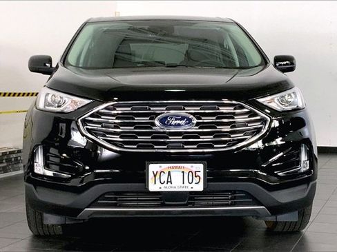 Used 2022 Ford Edge SEL w/ Convenience Package image 3