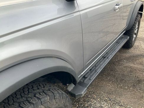 Used 2023 Ford Bronco Outer Banks image 10