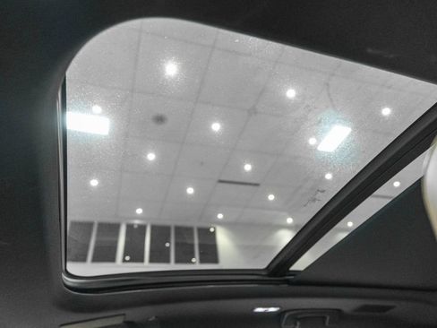 Used 2021 Lincoln Aviator Reserve w/ Equipment Group 202A AWD/4WD image 22