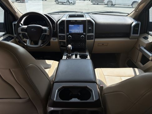 Used 2018 Ford F150 Lariat w/ Equipment Group 502A Luxury AWD/4WD image 21