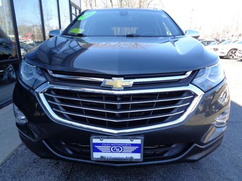 Used 2018 Chevrolet Equinox Premier AWD/4WD image 2