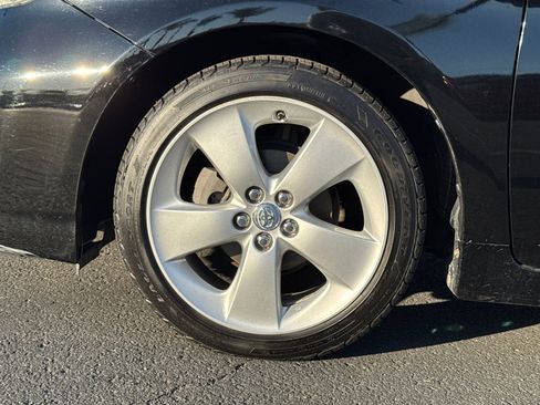 Used 2013 Toyota Prius Four image 6