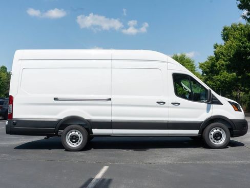 New 2026 Ford Transit 250 148 High Roof Extended RWD image 9