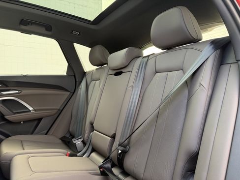 New 2025 Audi Q5 Premium Plus image 33
