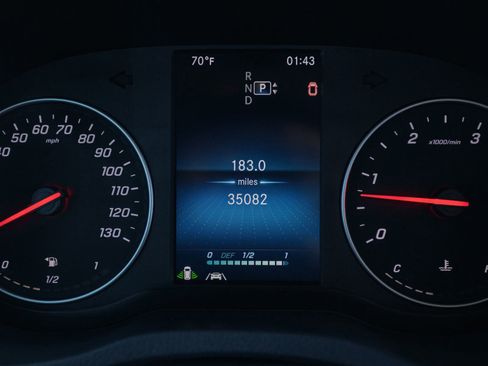 Used 2022 Mercedes-Benz Sprinter 2500 image 28