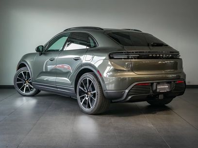 New 2026 Porsche Macan 4 Electric