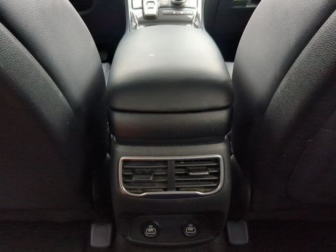 Used 2021 Hyundai Santa Fe SEL w/ Convenience + Premium Package AWD/4WD image 29
