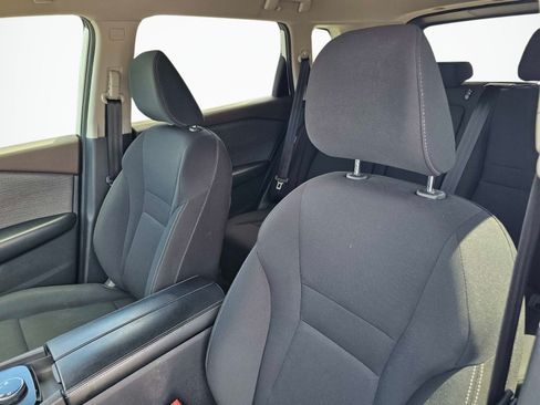 Used 2023 Nissan Rogue S AWD/4WD image 16