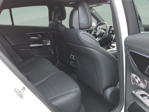 New 2026 Mercedes-Benz GLC 300 4MATIC image 15