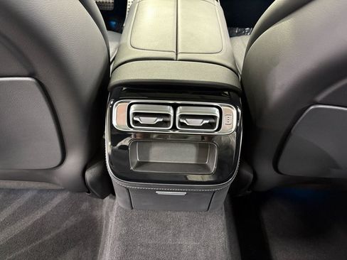 Used 2023 Mercedes-Benz S 500 4MATIC w/ AMG Line image 30