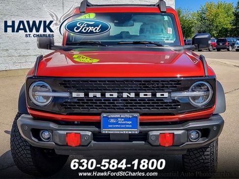 Certified 2023 Ford Bronco Wildtrak image 4