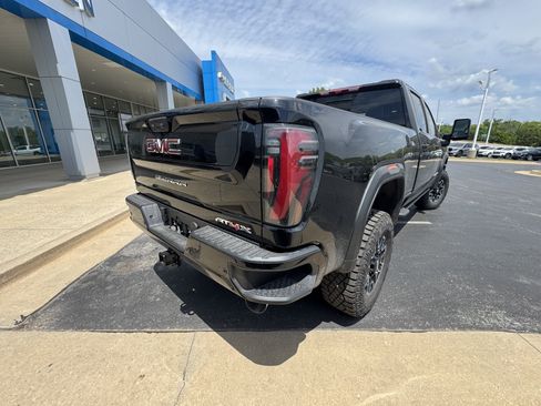 New 2026 GMC Sierra 2500 AT4X AWD/4WD image 4