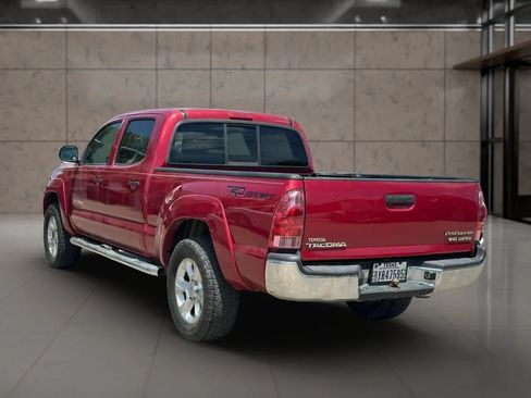 Used 2005 Toyota Tacoma PreRunner RWD image 3