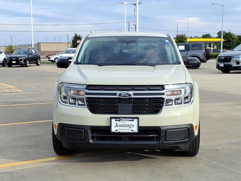 Used 2024 Ford Maverick Lariat image 8