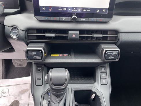 Certified 2026 Toyota RAV4 XLE Premium AWD/4WD image 21