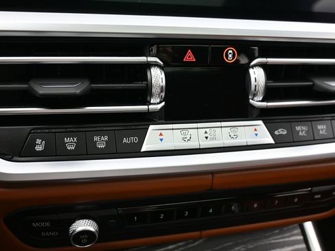 Used 2022 BMW M3 w/ Executive Package image 23