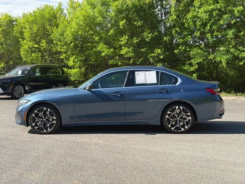 Certified 2025 BMW 330i Sedan RWD image 2