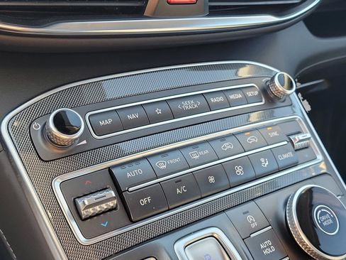 Certified 2023 Hyundai Santa Fe Limited image 34