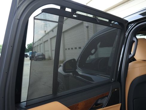 Used 2026 Lexus LX 700h Luxury AWD/4WD image 19