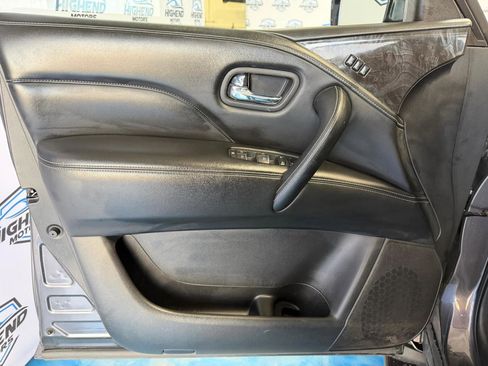 Used 2024 INFINITI QX80 Luxe image 11