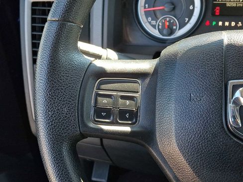 Used 2015 RAM 1500 Express AWD/4WD image 19