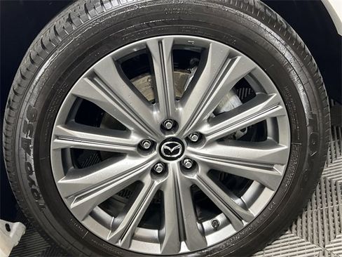 Used 2023 MAZDA CX-5 Signature image 17